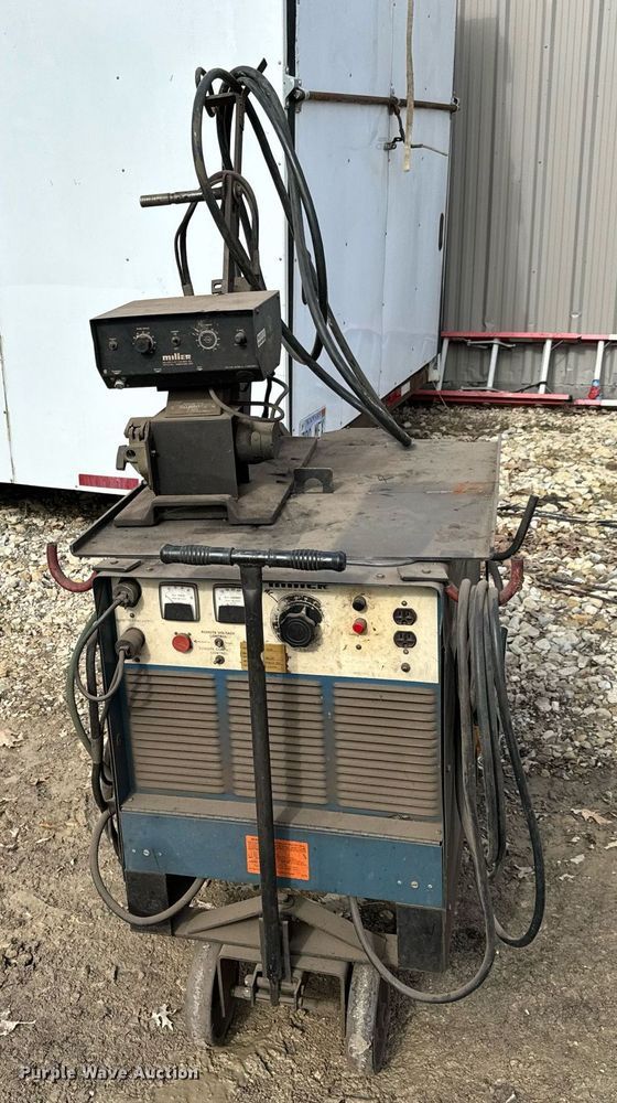 image for item NI9762 Machine shop tools