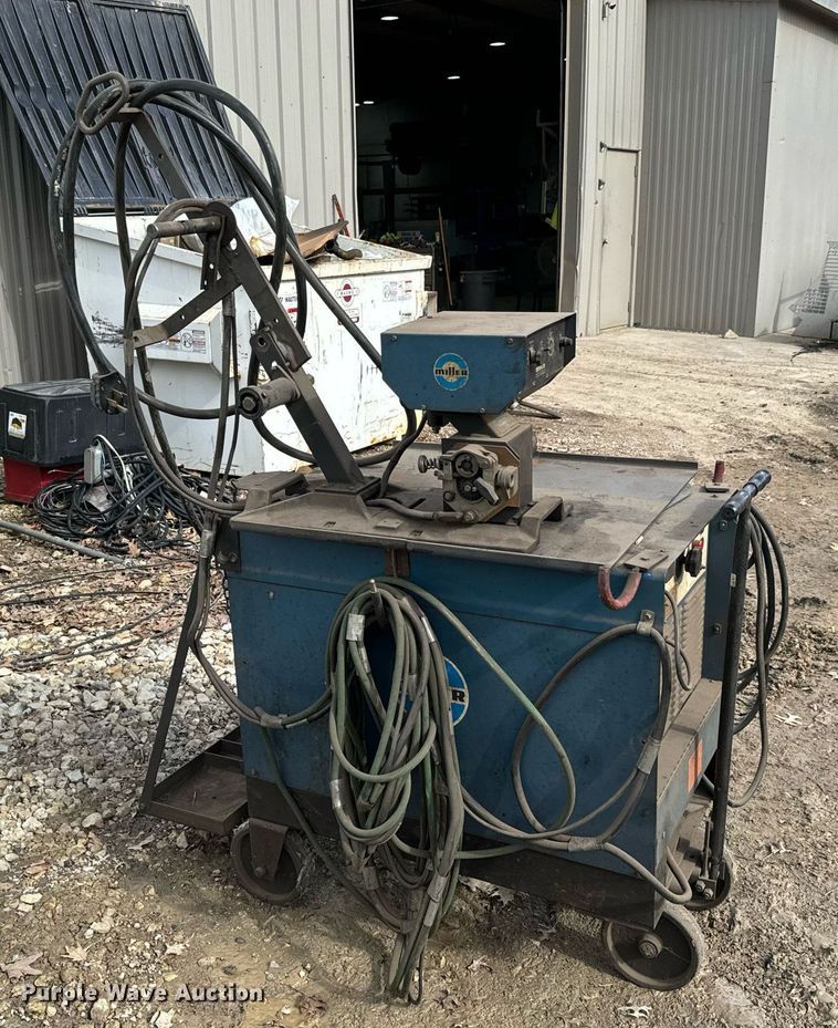 image for item NI9762 Machine shop tools