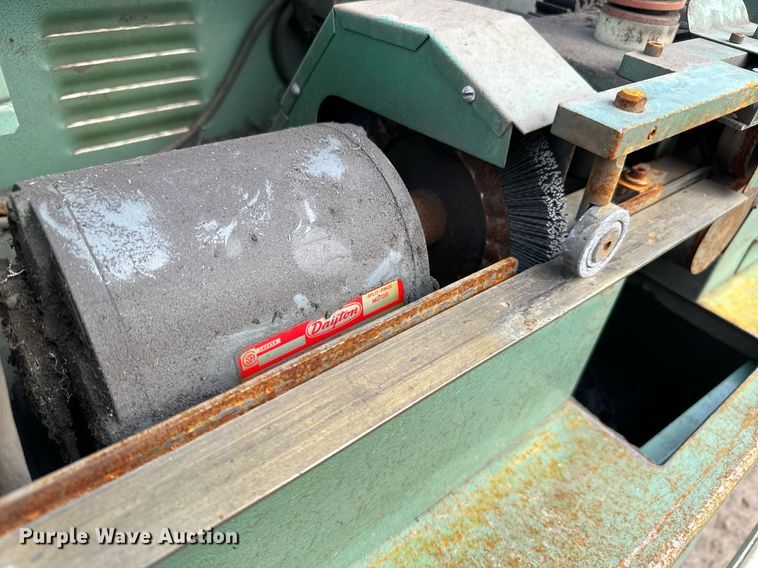 image for item NI9762 Machine shop tools