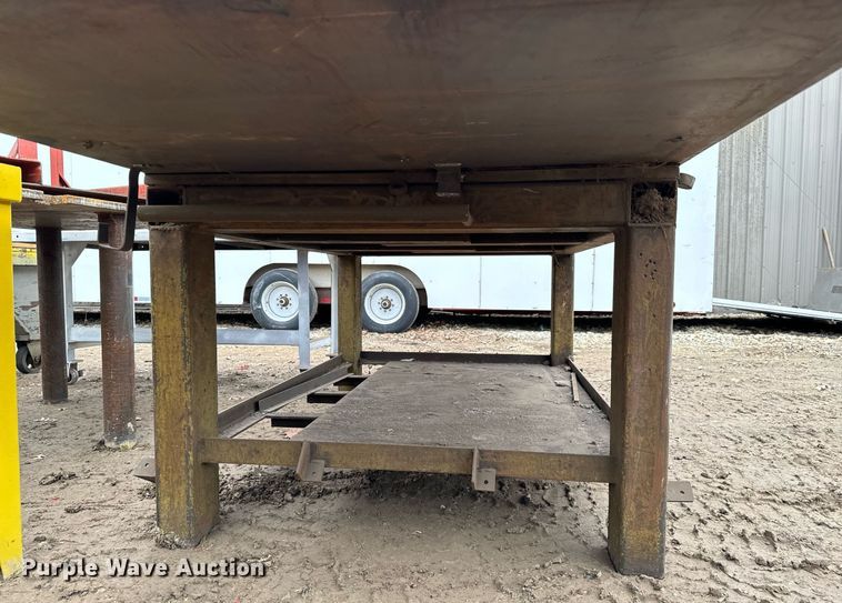 image for item NI9763 (6) shop tables