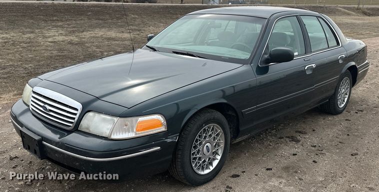 image for item NJ9281 1998 Ford Crown Victoria 