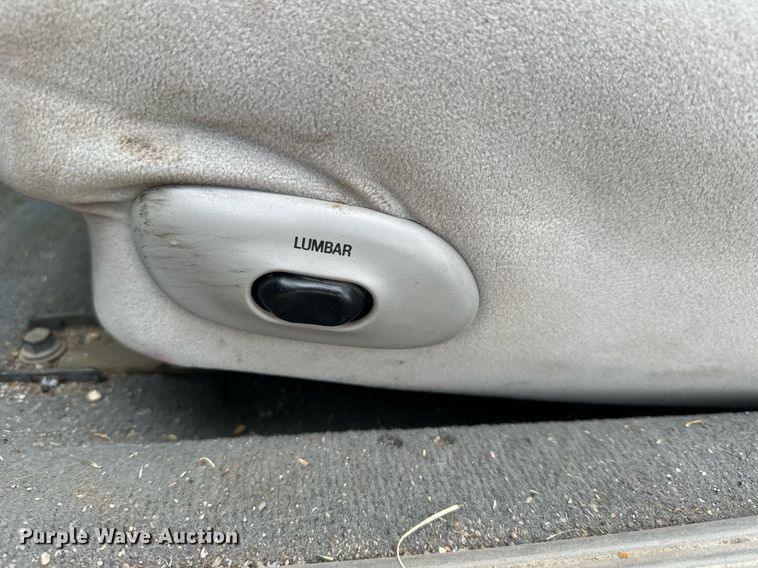 image for item NJ9281 1998 Ford Crown Victoria 