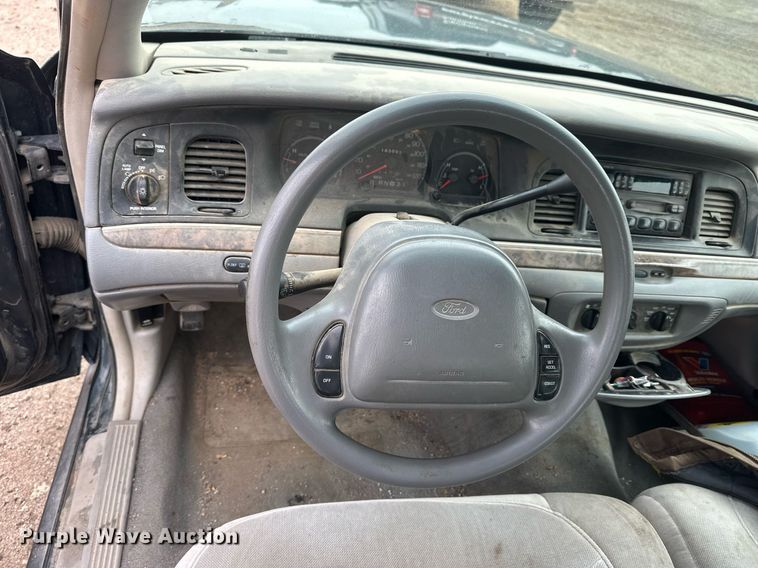 image for item NJ9281 1998 Ford Crown Victoria 
