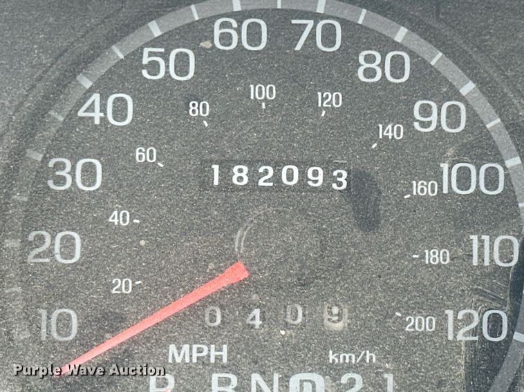 image for item NJ9281 1998 Ford Crown Victoria 