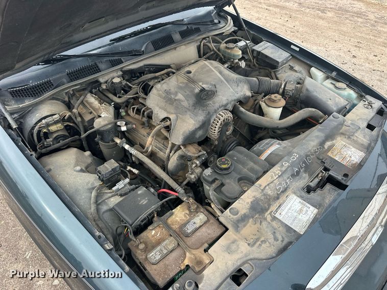 image for item NJ9281 1998 Ford Crown Victoria 