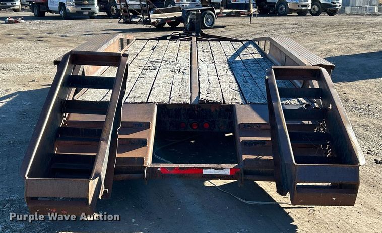 image for item NJ9510 1993 Belshe TS2T equipment trailer