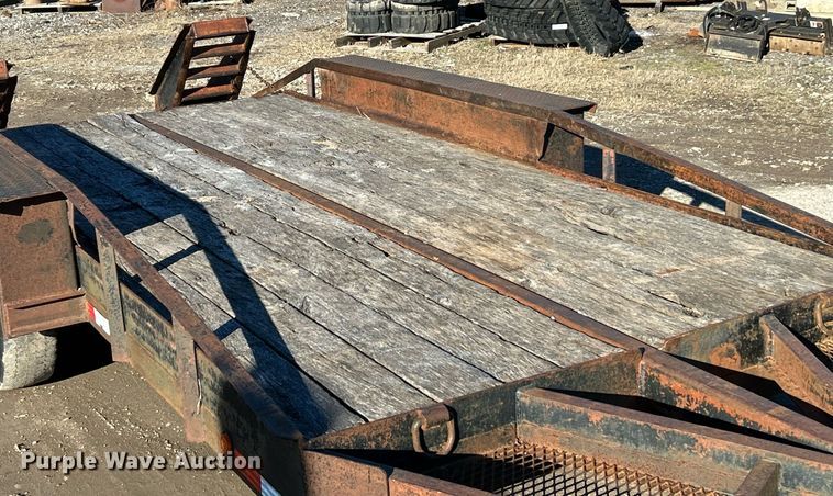 image for item NJ9510 1993 Belshe TS2T equipment trailer