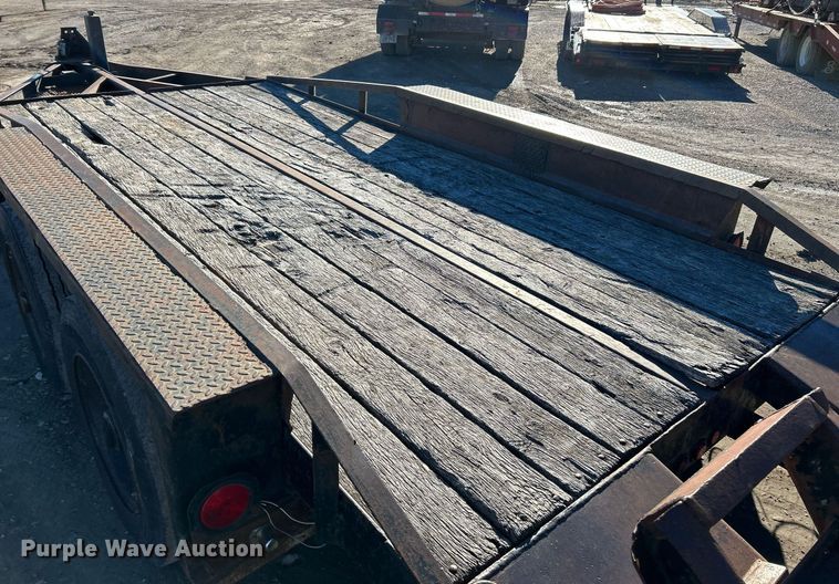 image for item NJ9510 1993 Belshe TS2T equipment trailer