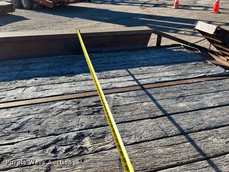 image for item NJ9510 1993 Belshe TS2T equipment trailer