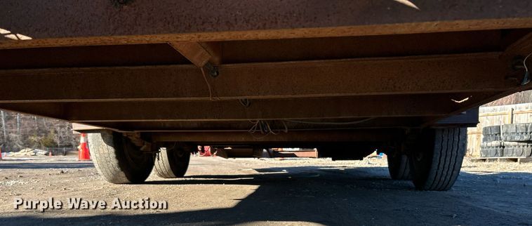 image for item NJ9510 1993 Belshe TS2T equipment trailer