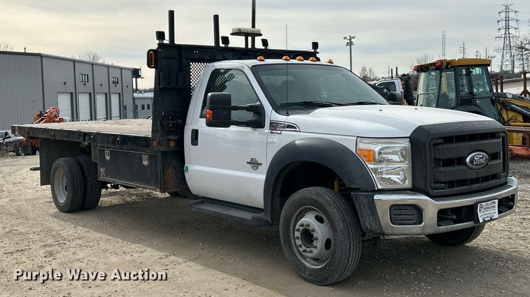 image for item NJ9514 2014 Ford  F550 Super Duty XLT flatbed truck
