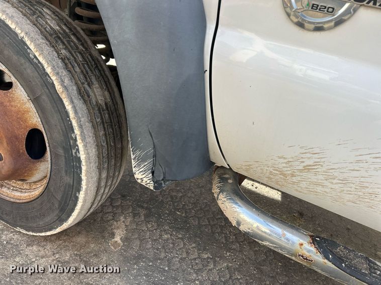 image for item NJ9515 2011 Ford F550 Super Duty XL flatbed truck