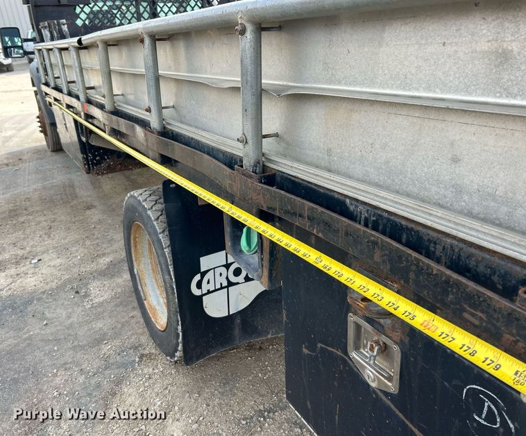 image for item NJ9515 2011 Ford F550 Super Duty XL flatbed truck