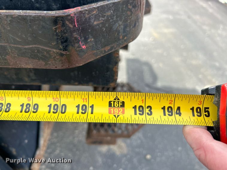 image for item NJ9515 2011 Ford F550 Super Duty XL flatbed truck