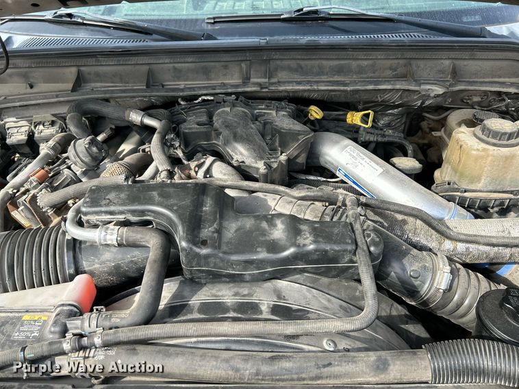 image for item NJ9515 2011 Ford F550 Super Duty XL flatbed truck