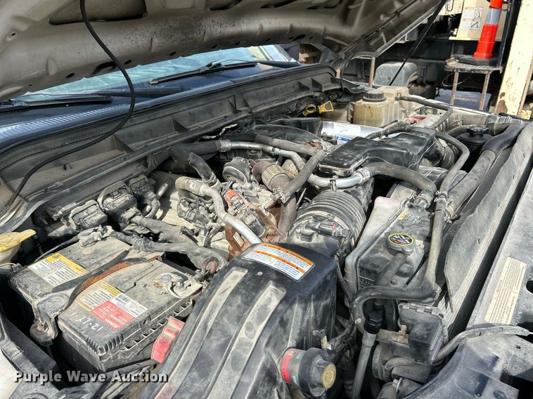 image for item NJ9515 2011 Ford F550 Super Duty XL flatbed truck