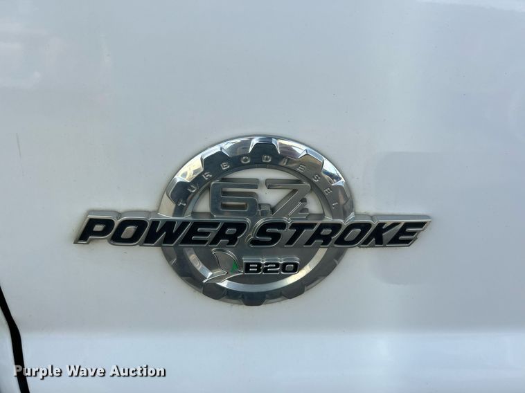 image for item NJ9515 2011 Ford F550 Super Duty XL flatbed truck