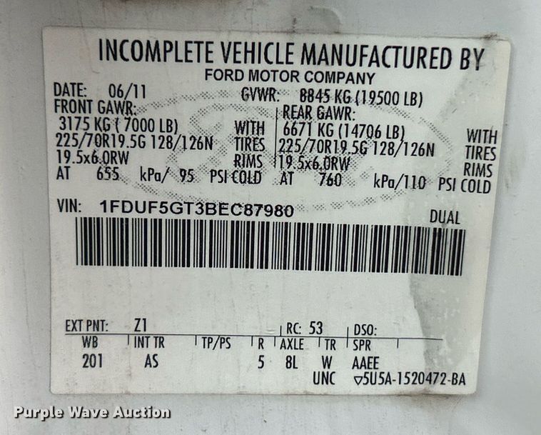 image for item NJ9515 2011 Ford F550 Super Duty XL flatbed truck