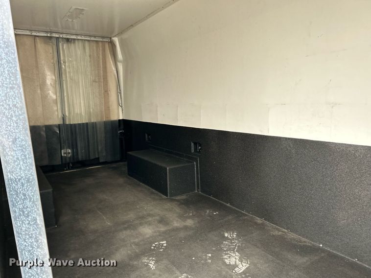 image for item NJ9524 2016 Mercedes Benz Sprinter 3500 Bluetec  refrigerated van