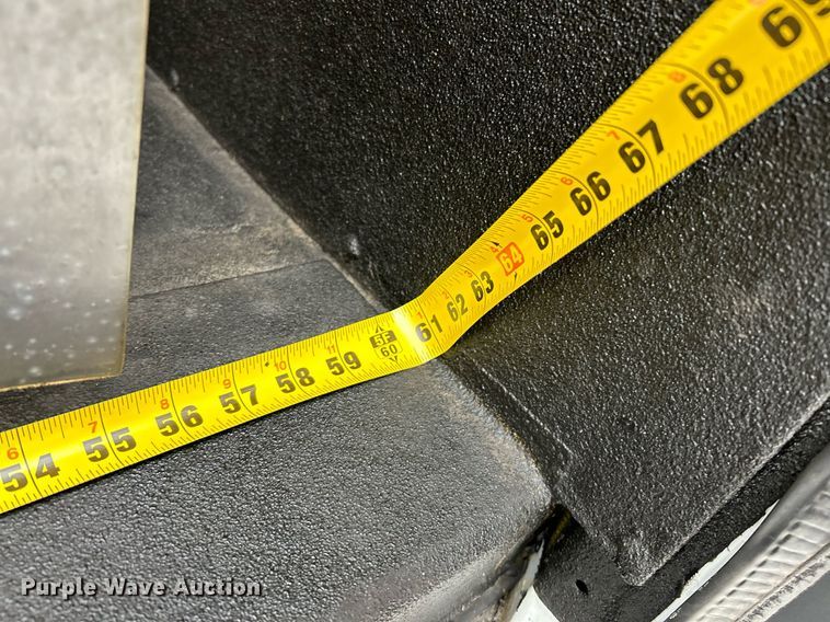 image for item NJ9524 2016 Mercedes Benz Sprinter 3500 Bluetec  refrigerated van