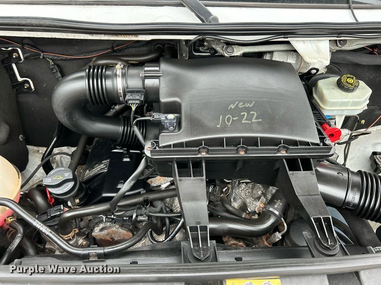 image for item NJ9524 2016 Mercedes Benz Sprinter 3500 Bluetec  refrigerated van