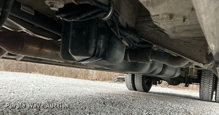 image for item NJ9524 2016 Mercedes Benz Sprinter 3500 Bluetec  refrigerated van