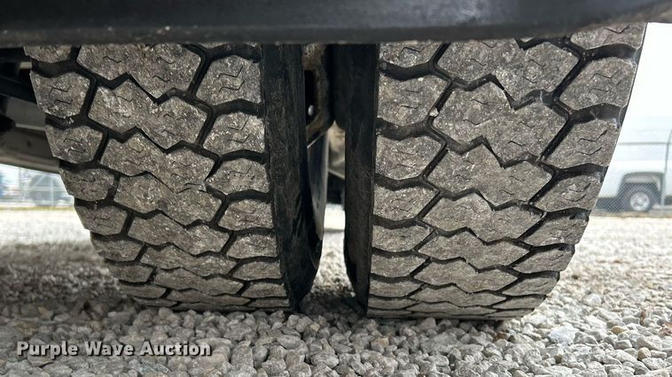 image for item NJ9524 2016 Mercedes Benz Sprinter 3500 Bluetec  refrigerated van