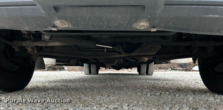 image for item NJ9526 2015 Ford E450 Super Duty shuttle bus