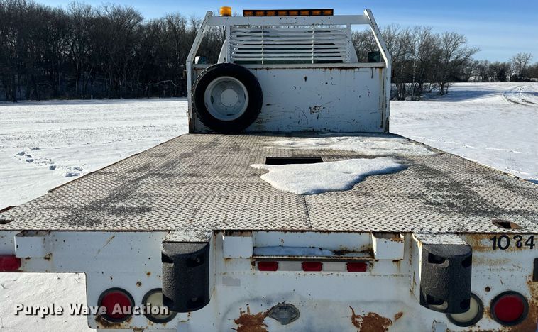 image for item NL9348 2006 Chevrolet C4500 flatbed truck