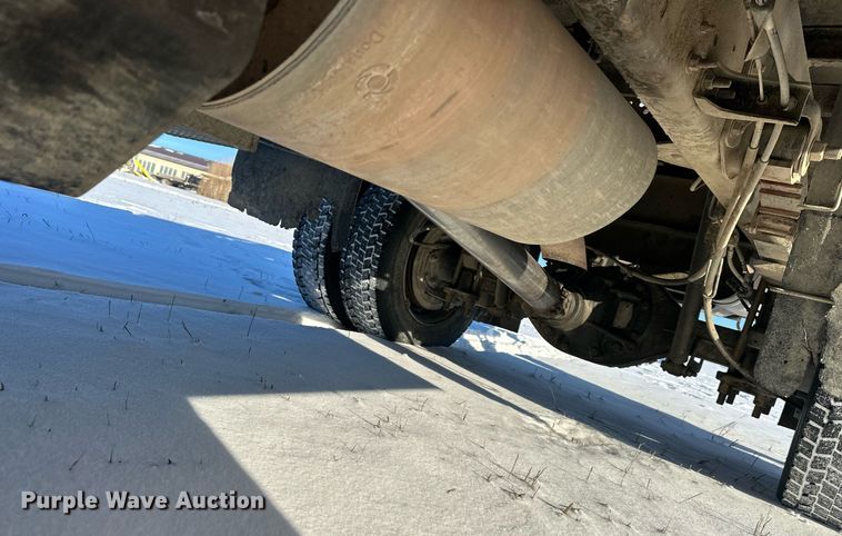 image for item NL9348 2006 Chevrolet C4500 flatbed truck