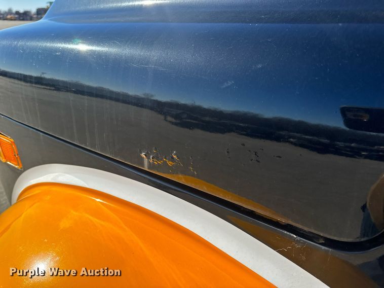 image for item NM9129 1971 Chevrolet    party bus