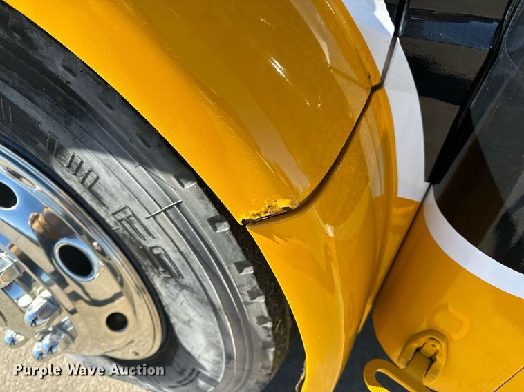 image for item NM9129 1971 Chevrolet    party bus