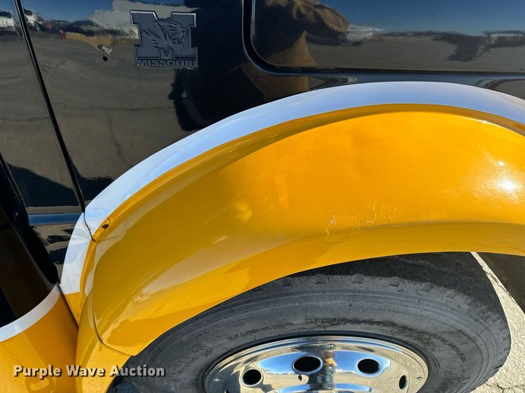 image for item NM9129 1971 Chevrolet    party bus