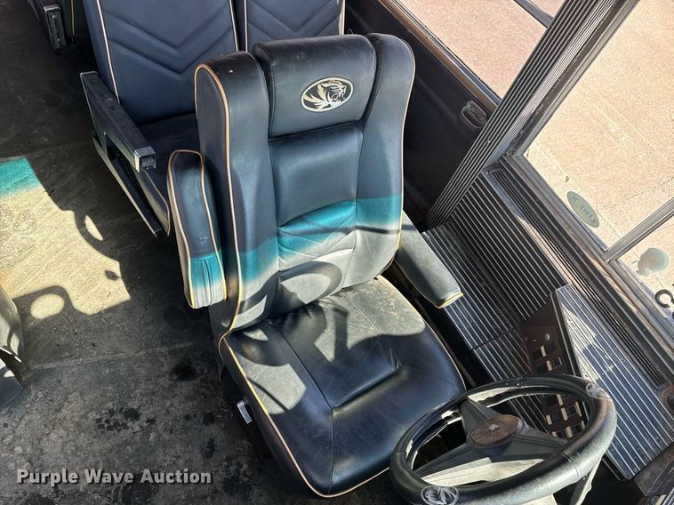 image for item NM9129 1971 Chevrolet    party bus