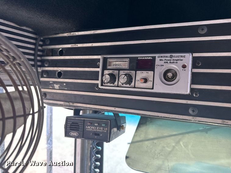 image for item NM9129 1971 Chevrolet    party bus