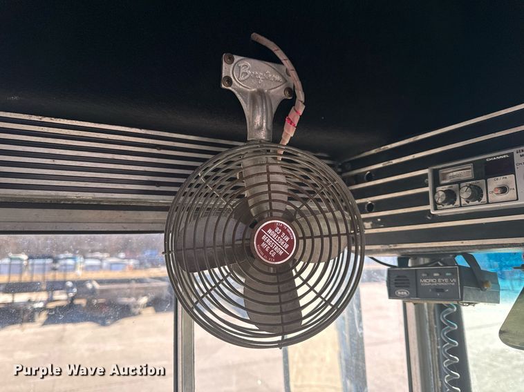 image for item NM9129 1971 Chevrolet    party bus