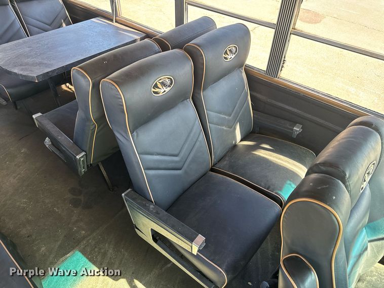 image for item NM9129 1971 Chevrolet    party bus