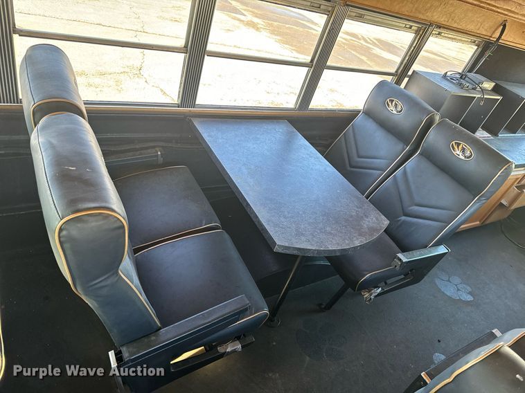 image for item NM9129 1971 Chevrolet    party bus