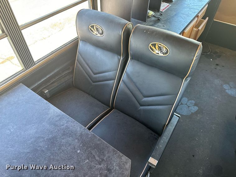 image for item NM9129 1971 Chevrolet    party bus