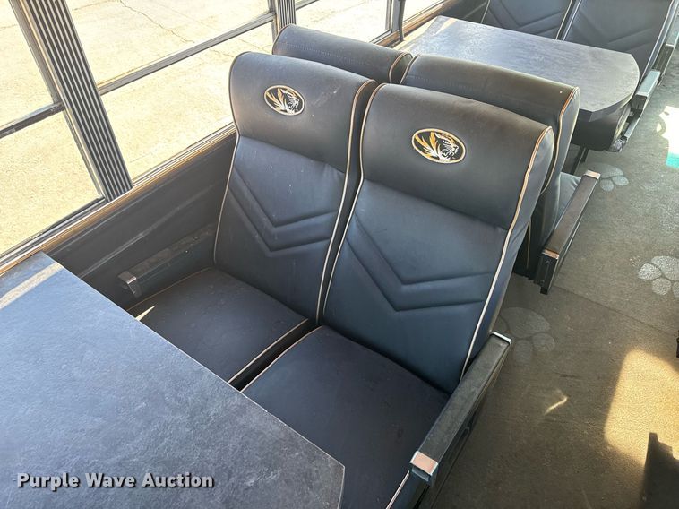 image for item NM9129 1971 Chevrolet    party bus