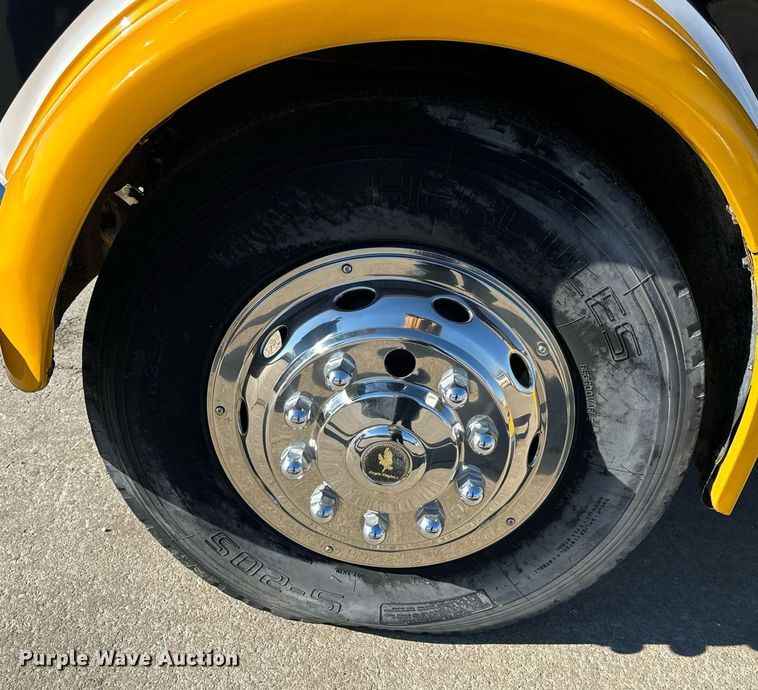 image for item NM9129 1971 Chevrolet    party bus