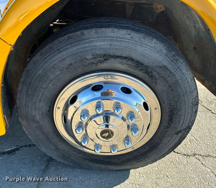 image for item NM9129 1971 Chevrolet    party bus