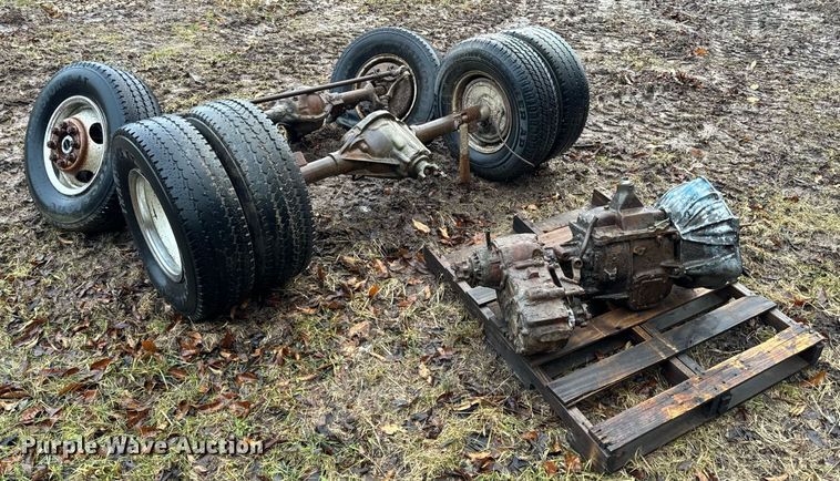 image for item NM9246 1976 Chevrolet 3500 parts