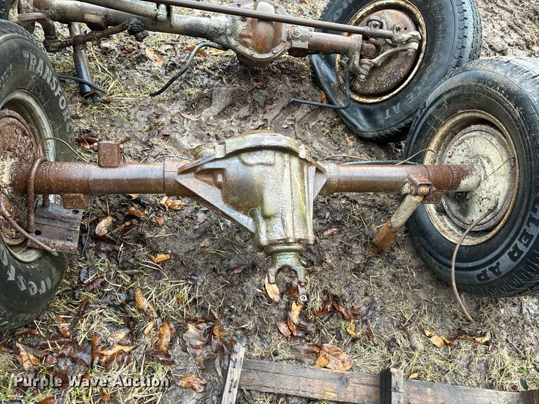 image for item NM9246 1976 Chevrolet 3500 parts