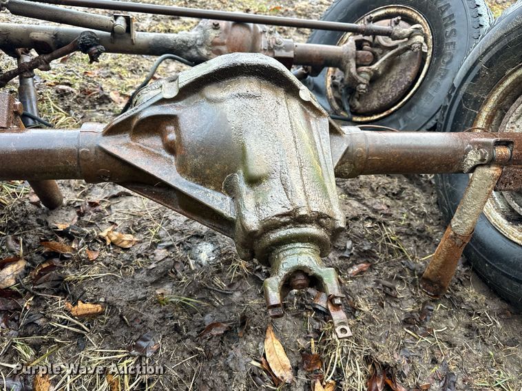 image for item NM9246 1976 Chevrolet 3500 parts