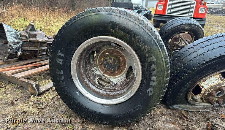 image for item NM9246 1976 Chevrolet 3500 parts