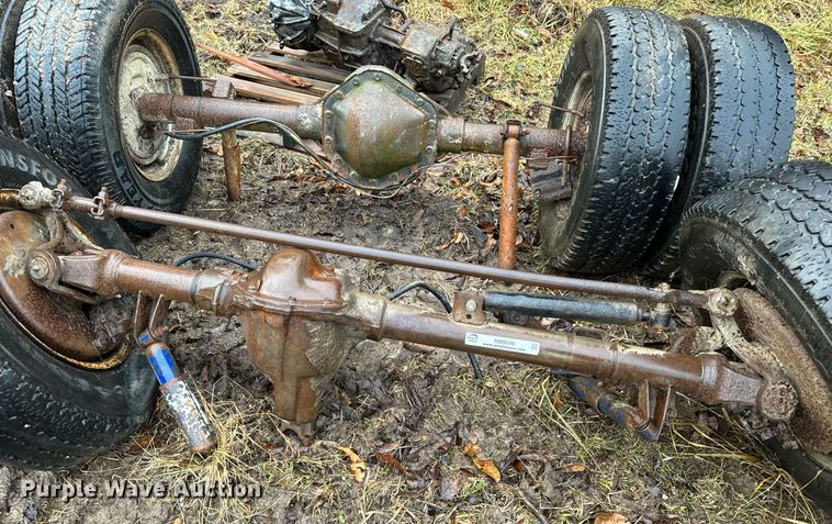 image for item NM9246 1976 Chevrolet 3500 parts