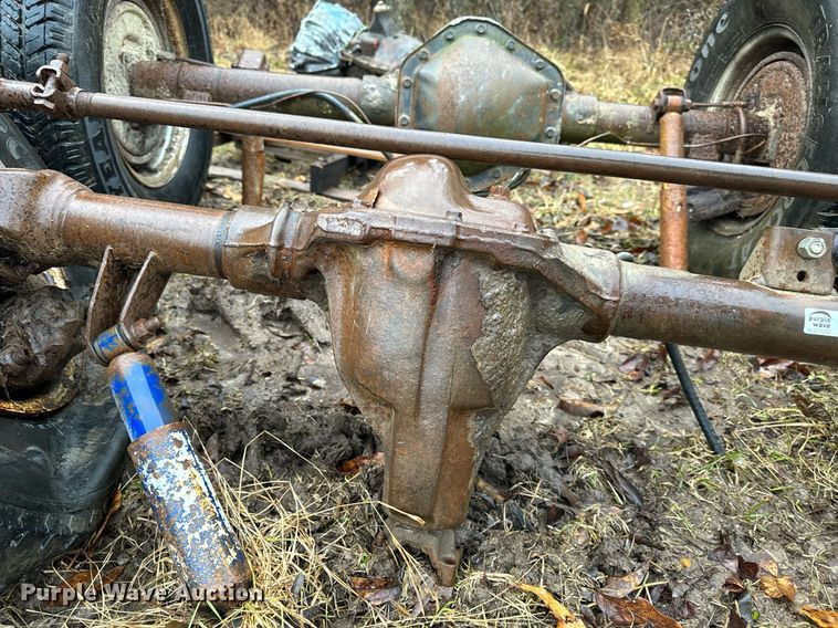 image for item NM9246 1976 Chevrolet 3500 parts