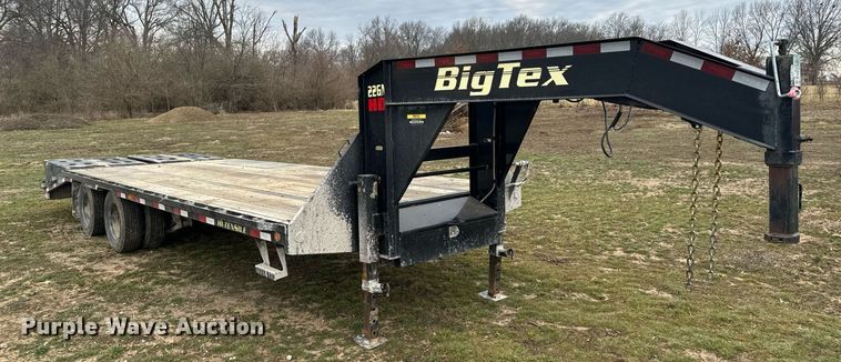 image for item NM9295 2019 Big Tex 22GN-20BK+5MR equipment trailer