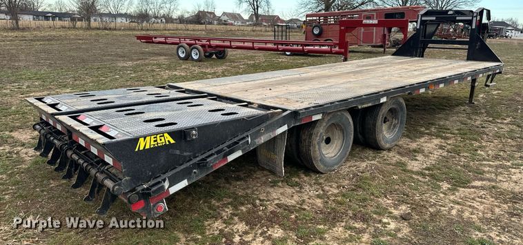 image for item NM9295 2019 Big Tex 22GN-20BK+5MR equipment trailer